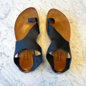 Cydwoq Conquer - Black Leather Vibram Lugg Sole - Size 40